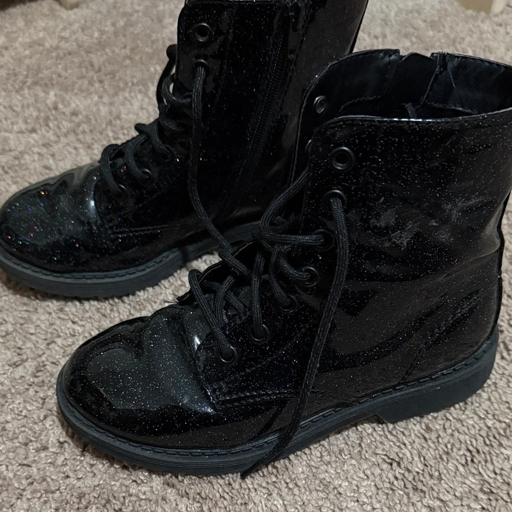 wonder nation Black Glitter Lace-Up Kids Combat Boots